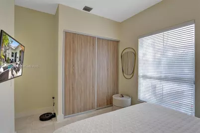 1529 Shoreline Way #1529, Hollywood, FL 33019 - Photo 16