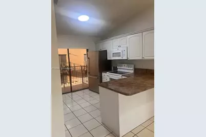2815 W 76th St #202-17, Hialeah, FL 33018 - Photo 4
