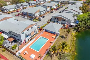 15421 SW 81st Cir Ln, Miami, FL 33193 - Photo 18