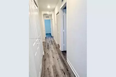 2418 SE 10th Ct, Homestead, FL 33035 - Photo 10