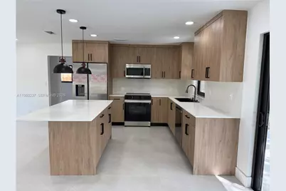 4020 NW 93rd Way, Sunrise, FL 33351 - Photo 10