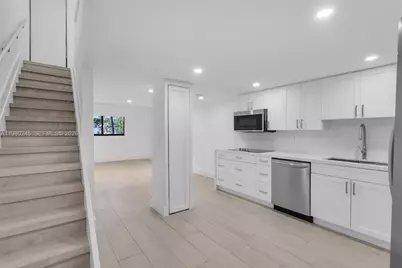 5750 Turin St #206, Coral Gables, FL 33146 - Photo 6
