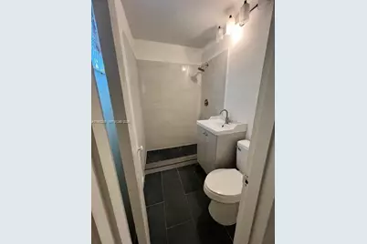 13797 Highland Dr #4, North Miami Beach, FL 33181 - Photo 6