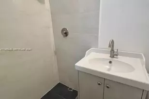 13797 Highland Dr, North Miami Beach, FL 33181 - Photo 8