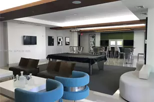 55 SE 6th St, Miami, FL 33131 - Photo 18