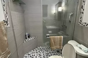 8500 SW 109th Ave, Miami, FL 33173 - Photo 8