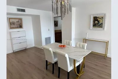 6039 Collins Ave #1136, Miami Beach, FL 33140 - Photo 14