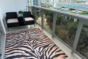 6039 Collins Ave, Miami Beach, FL 33140 - Photo 18