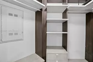 801 S Miami Ave, Miami, FL 33130 - Photo 12