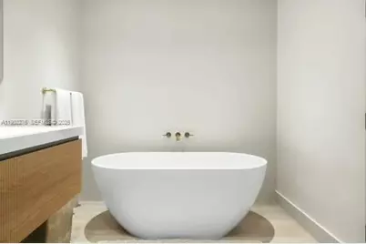 100 S Pointe Dr #1701, Miami Beach, FL 33139 - Photo 16