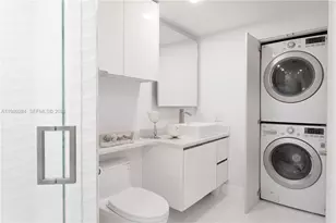 4775 Collins Ave, Miami Beach, FL 33140 - Photo 10