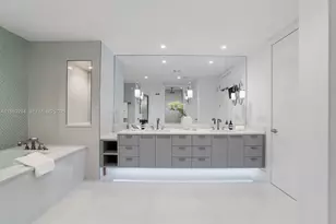 5959 Collins Ave, Miami Beach, FL 33140 - Photo 16