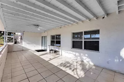 8209 NW 91st Ave, Tamarac, FL 33321 - Photo 32