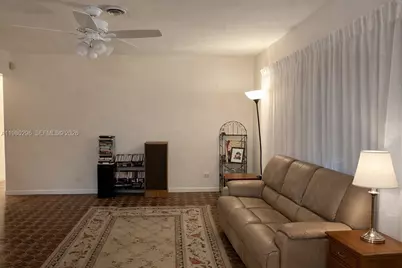 3930 NW 185th St, Miami Gardens, FL 33055 - Photo 10