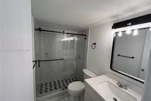 8260 SW 210th St, Cutler Bay, FL 33189 - Photo 26