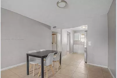6525 W 26th Dr #204-37, Hialeah, FL 33016 - Photo 10