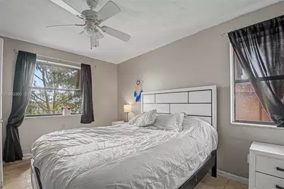 6525 W 26th Dr #204-37, Hialeah, FL 33016 - Photo 12