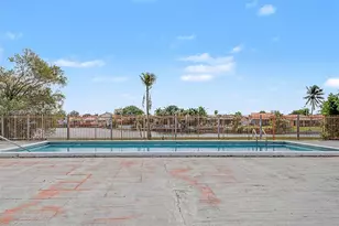 6525 W 26th Dr, Hialeah, FL 33016 - Photo 26