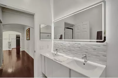 11008 NW 73rd St, Doral, FL 33178 - Photo 50