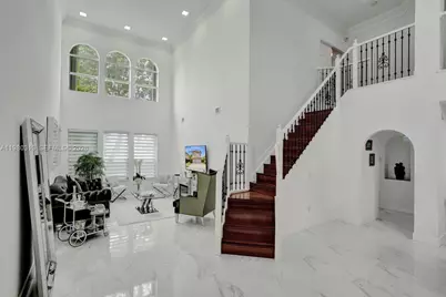 11008 NW 73rd St, Doral, FL 33178 - Photo 12
