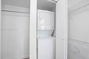 60 SW 13th St, Miami, FL 33130 - Photo 24