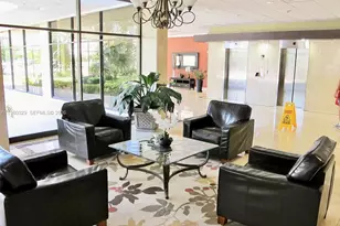 400 Kings Point Dr, Sunny Isles Beach, FL 33160 - Photo 4
