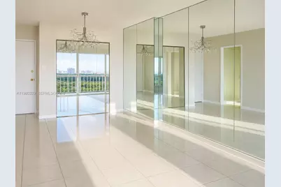 400 Kings Point Dr #812, Sunny Isles Beach, FL 33160 - Photo 12