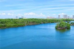 400 Kings Point Dr, Sunny Isles Beach, FL 33160 - Photo 2