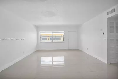 6953 SW 5th St, Margate, FL 33068 - Photo 2