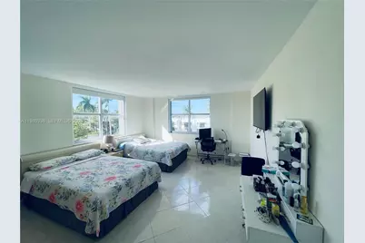 11111 Biscayne Blvd #4E, Miami, FL 33181 - Photo 14