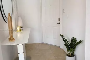 8899 NW 107 Ct, Doral, FL 33178 - Photo 2