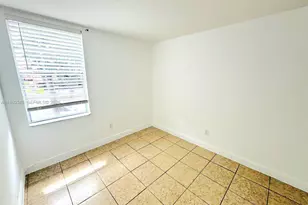 1805 W 56th St, Hialeah, FL 33012 - Photo 6