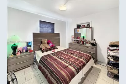 5220 SW 57th St, Davie, FL 33314 - Photo 14