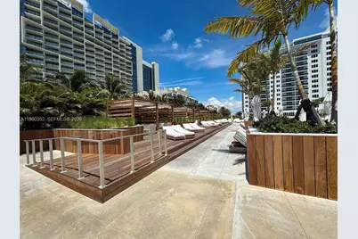 2301 Collins Ave #1525, Miami Beach, FL 33139 - Photo 24