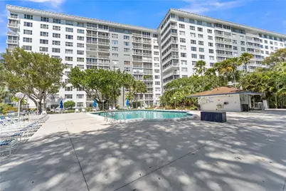 3800 Hillcrest Dr #511, Hollywood, FL 33021 - Photo 36