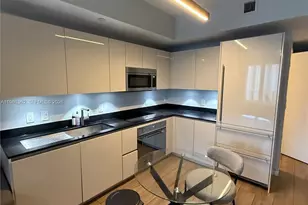 1010 Brickell Ave, Miami, FL 33131 - Photo 4