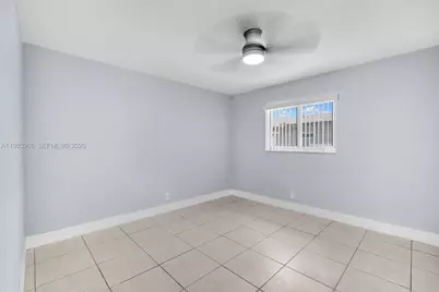 367 Phippen Waiters Rd #1, Dania Beach, FL 33004 - Photo 10