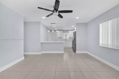 367 Phippen Waiters Rd #1, Dania Beach, FL 33004 - Photo 8