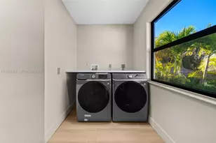 10790 Haydn Dr, Boca Raton, FL 33498 - Photo 28