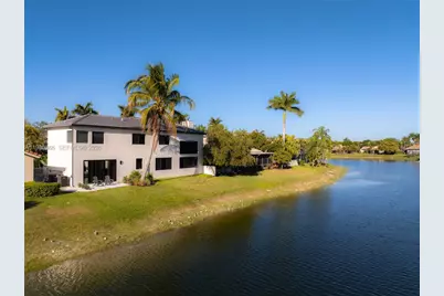 10790 Haydn Dr, Boca Raton, FL 33498 - Photo 44