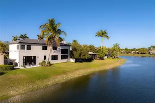 10790 Haydn Dr, Boca Raton, FL 33498 - Photo 44