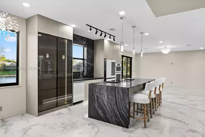 10790 Haydn Dr, Boca Raton, FL 33498 - Photo 8