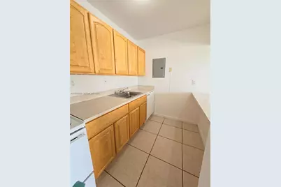 505 S Pine Island Rd #401B, Plantation, FL 33324 - Photo 8