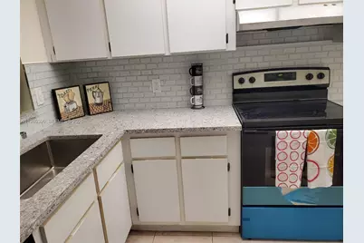 4206 SW 87th Ter #4206, Davie, FL 33328 - Photo 4