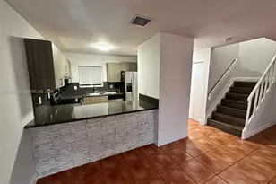 6235 Kendale Lakes Circle, Miami, FL 33183 - Photo 4