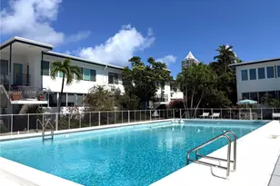 4710 Pine Tree Dr, Miami Beach, FL 33140 - Photo 1