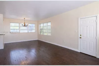 4710 Pine Tree Dr #32, Miami Beach, FL 33140 - Photo 10