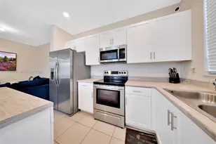 2699 SE 19th St, Homestead, FL 33035 - Photo 14