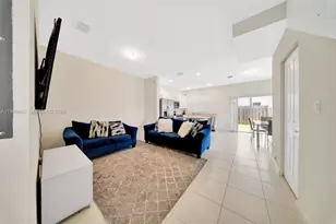 2699 SE 19th St, Homestead, FL 33035 - Photo 8