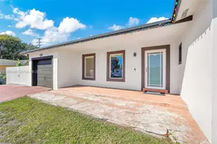 10715 SW 168th Terrace, Miami, FL 33157 - Photo 4